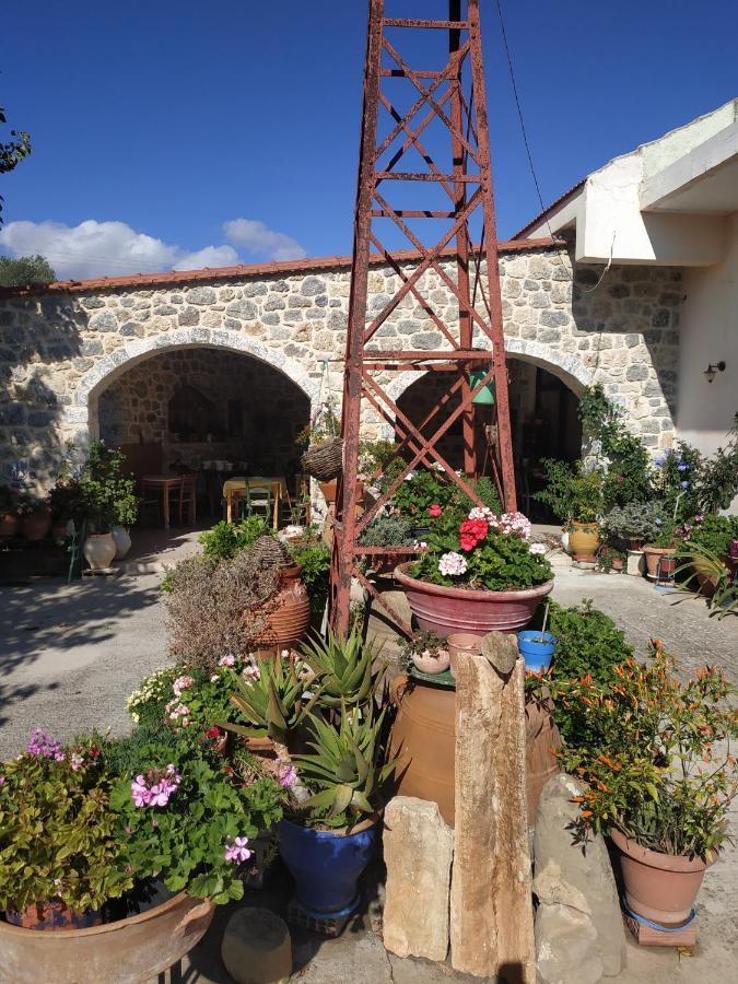 Windy Place Fourfourás Exterior photo